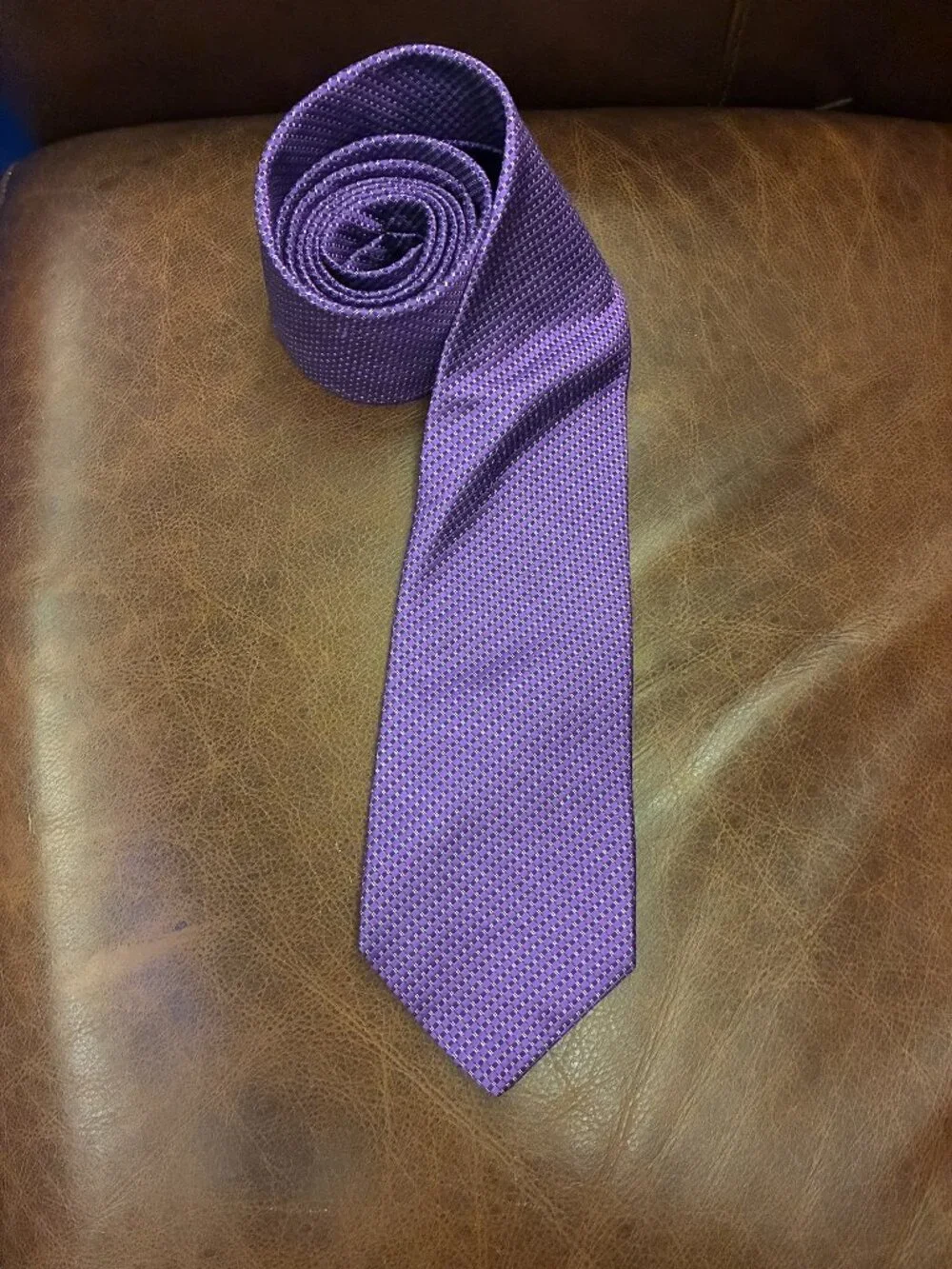 MEN'S JOHN W NORDSTROM TIE MADE IN USA 100% SILK PURPLE GEOMETRIC 3.75